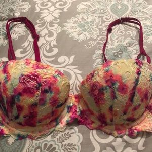 Victoria’s Secret PINK demi bra. Size 32A